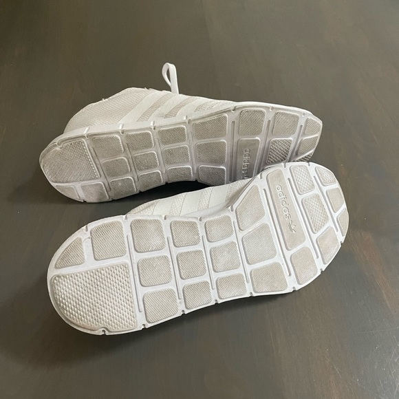 Adidas Swift Run FY2117 Men’s White Mesh Sneakers Sz 13